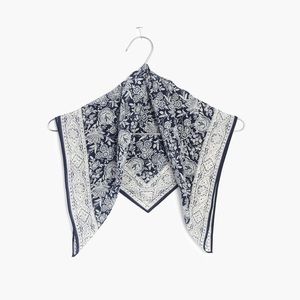 Madewell Accessories - Madewell silk bandana - NWOT Madewell Accessories - Madewell silk bandana - NWOT